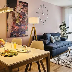  Apartment Place Austria